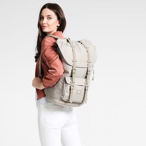 [Herschel] 🎉HP🎉 Little America backpack